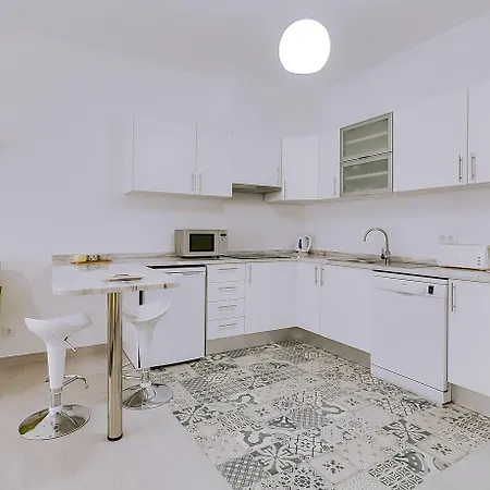 Sol & Ria 아파트 *